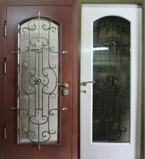 Двери металлические стекло