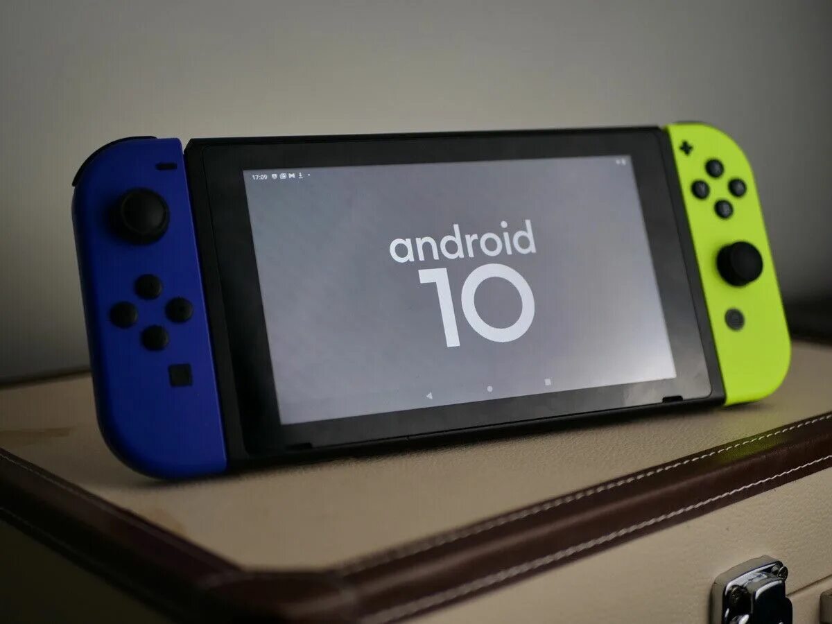 Nintendo switch 4 pda. Свитч для андроид. android for nintendo switch. андроид ос на свитч лайт. где кнопка повер на нинтендо.