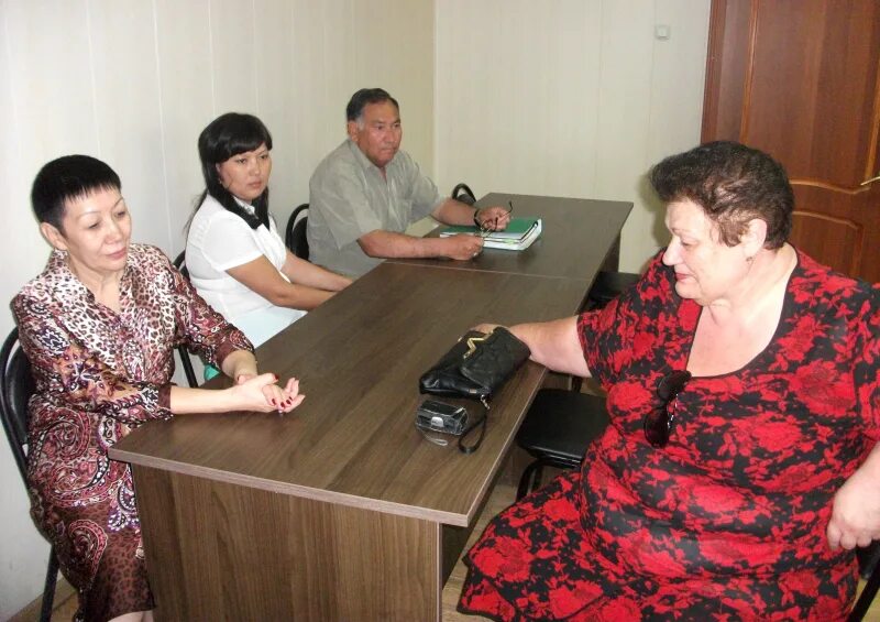 Правительство района. Село козлово володарский район. Поселок володаровка астраханская область. Село ямное астраханская область володарский район. Работа астраханская область володарский.