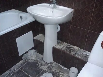 Чем закрыть трубы под раковиной