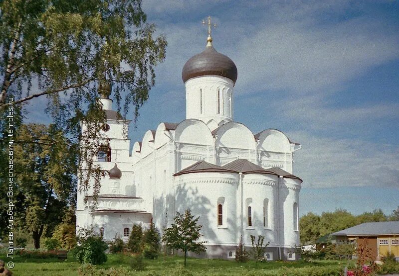 Москва область дмитровский. Храм в Борисоглебском монастыре Дмитров.