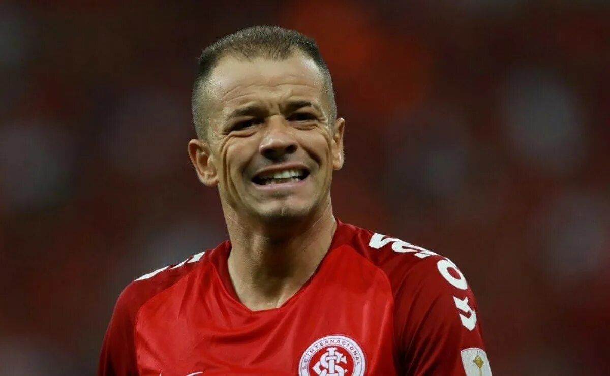 Александро нова