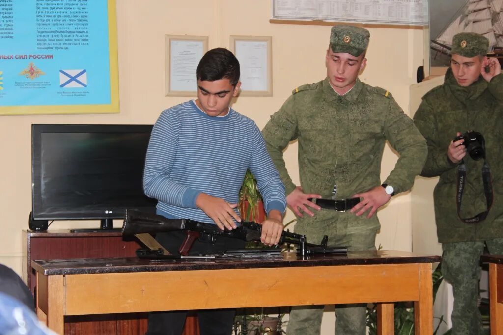 Комиссариат калининград. Военный комиссариат Балтийск. Военкомат Калининград. Зеленоградский военкомат Калининградской области. Военный комиссар Калининградской области.