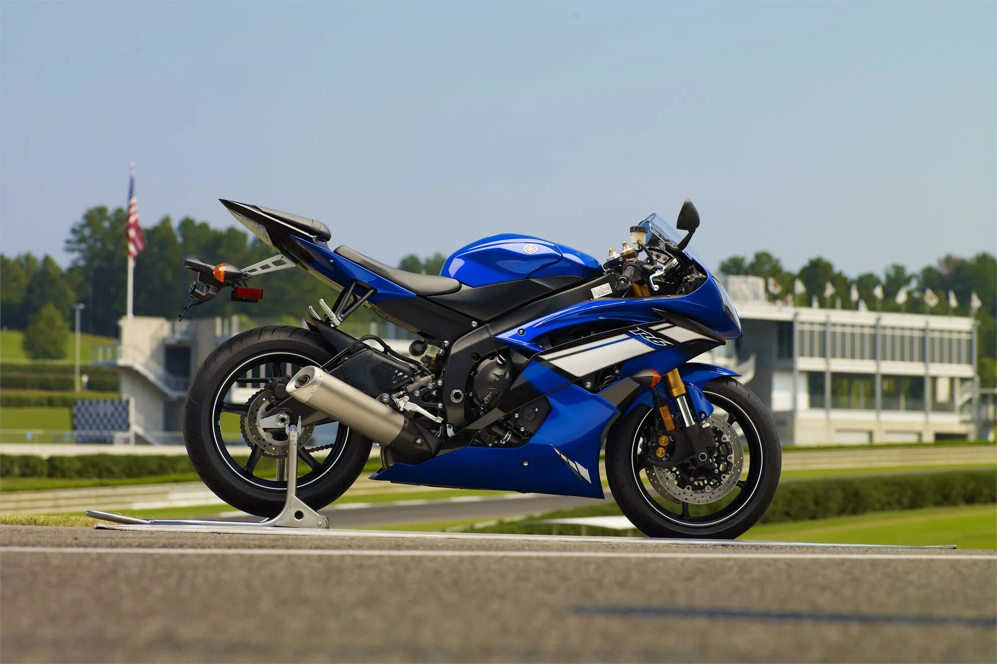 Мотоцикл Ямаха р6. Ямаха YZF r6. Yamaha YZF-r3. Yamaha r6 2011.