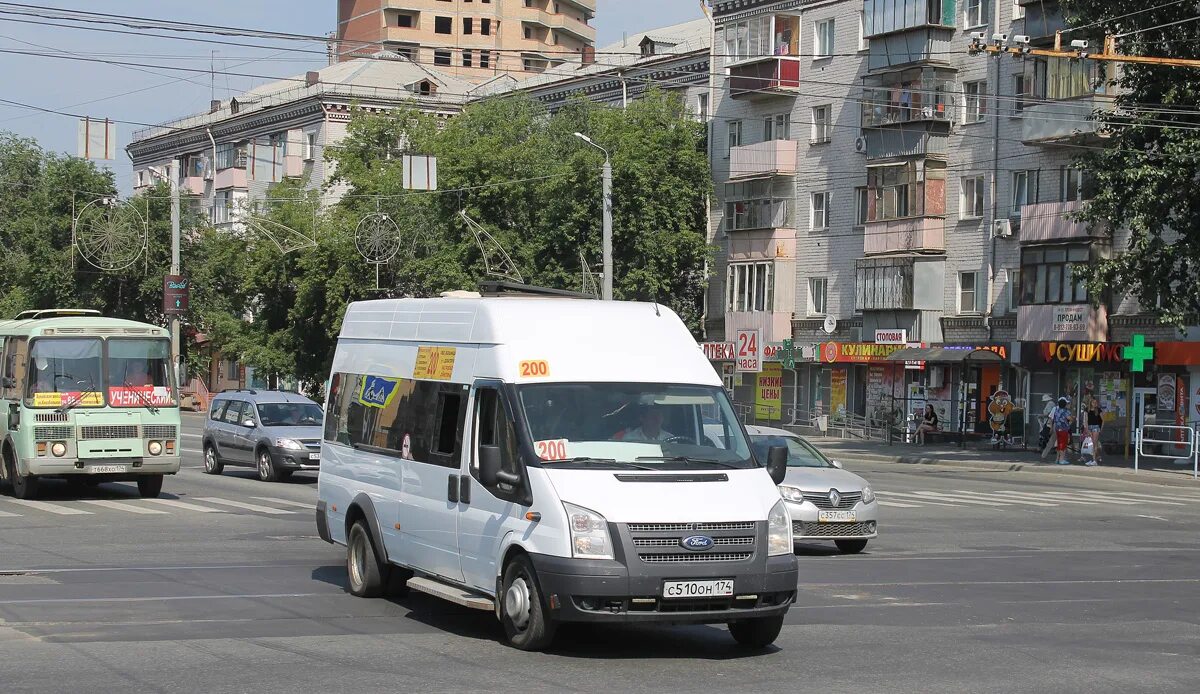 Т 668 ун 69. Автобус фото. Маршрутка Форд. У 981 со 174 Ford Transit. Автобус м номер 4 Челябинск зеленый.