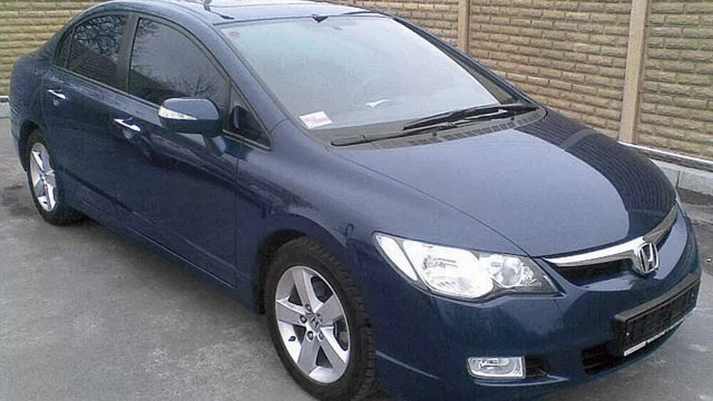 Артикулы хонда цивик 4д. Honda Civic 4d синяя. Honda Civic 4d 8 поколение. Хонда Цивик 2008 темно синий. Хонда Цивик 4д синий.