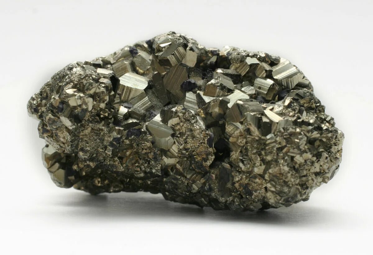 Iron Pyrite. Железо. Железо металл. Чистое железо.