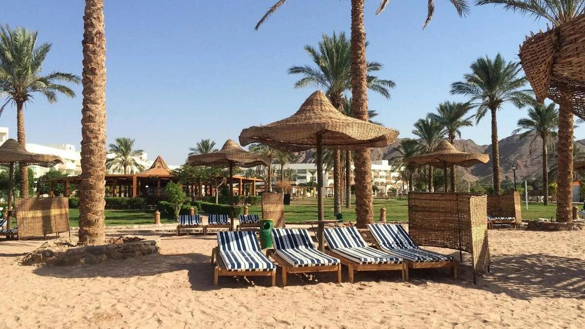 Обстановка в египте 2024. Мовенпик Шарм-Эль-Шейх. Movenpick Египет. Movenpick Resort Taba. Movenpick Taba Resort & Spa.