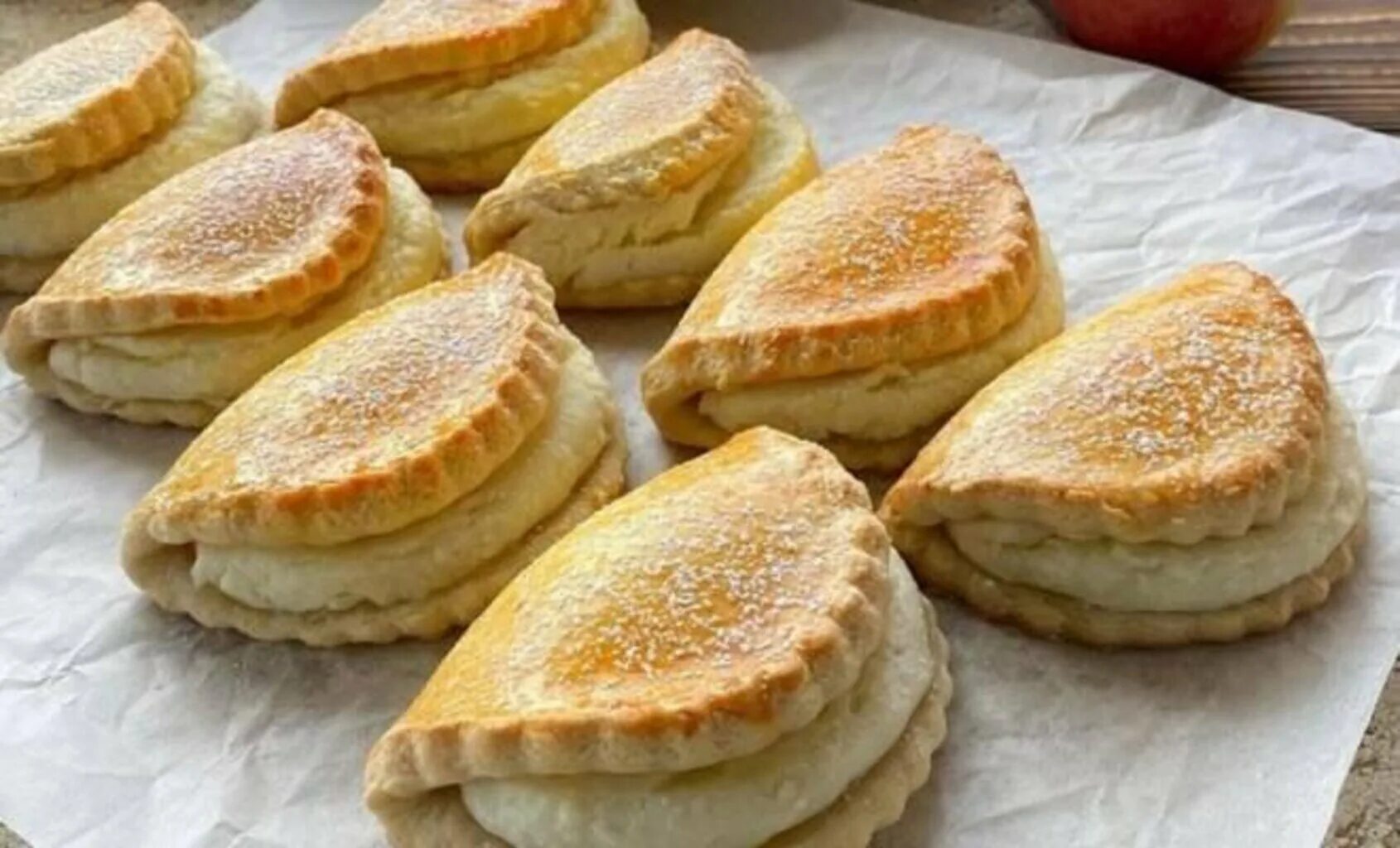 Песочные сочники с творогом рецепты классический. Сочники с творогом. Песочные сочники с творогом рецепты классический. Песочные сочники с творогом рецепты классический. Сочники с творогом.