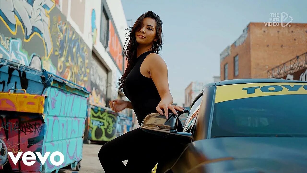 Adam zhurek remix рингтон. Клипы 2025. nortkash. brohm певица. sean paul - she doesn&#039;t mind (nortkash &amp; osis remix).