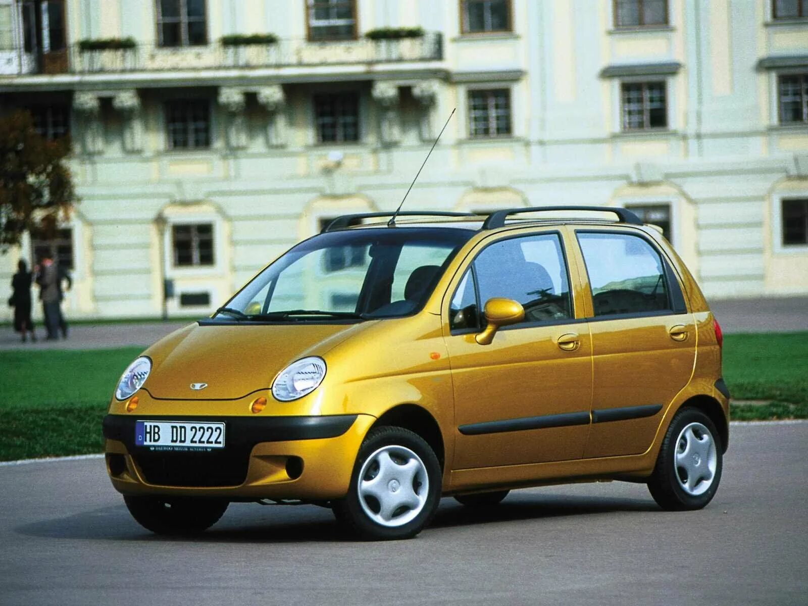 Машины купить в россии недорого. Дэу Матиз м100. Daewoo Matiz 2. Daewoo Matiz 2018. Daewoo (Ravon) Matiz.