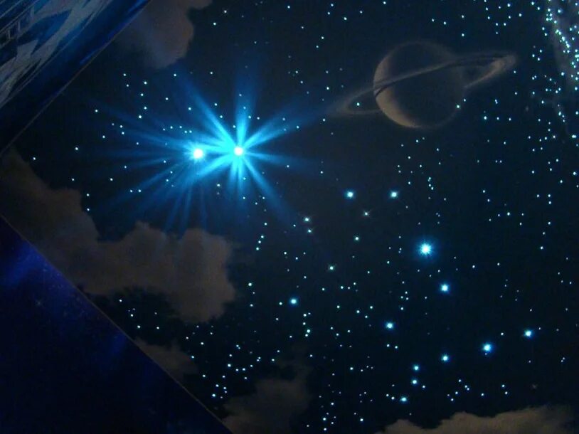 Потолок звездное небо. Звездный натяжной потолок. Потолок со звездами. Натяжной потолок со звездами. Делаем звездное небо