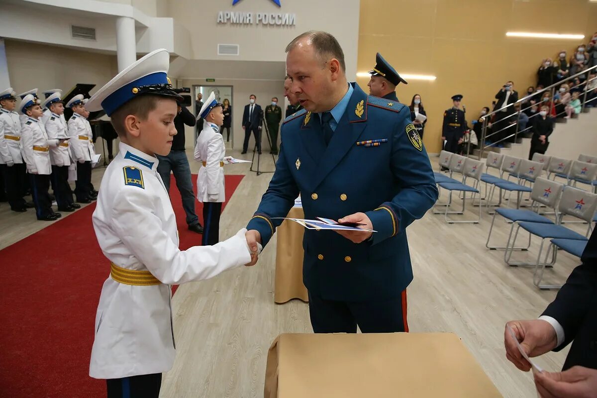 Оренбургское президентское кадетское училище Оренбург. Президентская кадетка в Оренбурге. Оренбург президентское кадетское училище кадетка. Кадеты Оренбург президентское училище. Президентские кадетские училища россии