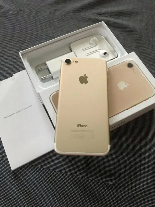 15 плюс авито. Iphone 7 plus black. Меню айфон семь. Меню айфона 7. Айфон 7 розовый в руке.