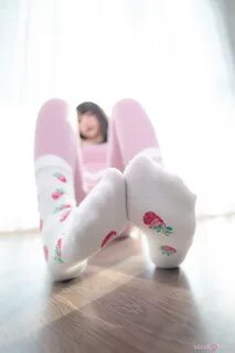 Coser@神 楽 坂 真 冬 Vol.106: 草 莓 蜜 桃 (75 photos) .