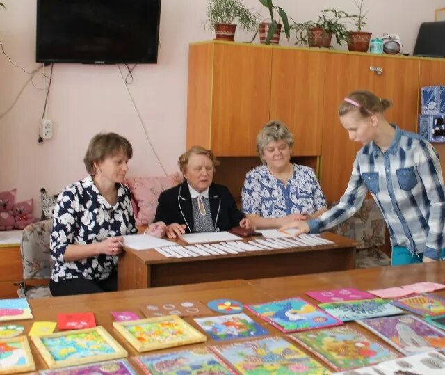 Гбсу со ладвинский дди. Ладвинский дом интернат. ладвинская школа карелия. ладвинская средняя общеобразовательная школа №4. ладвинская школа 2018.