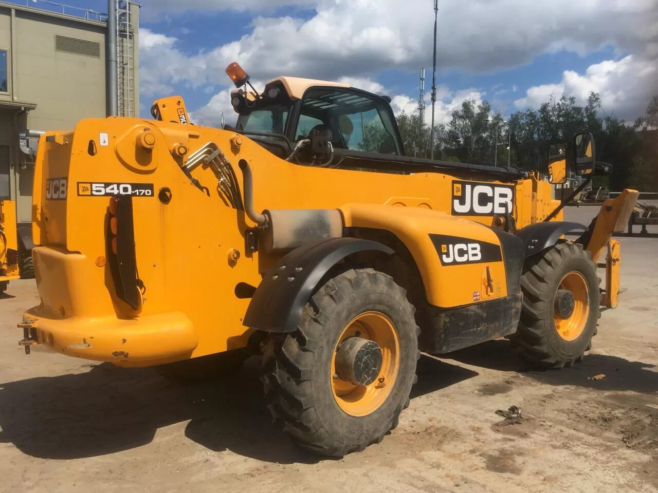 540 170. Телескопический погрузчик JCB 540-В. Телескопический погрузчик JCB 540-170. Погрузщикjcb 540-170. Погрузчик телескопический JCB 540v140.