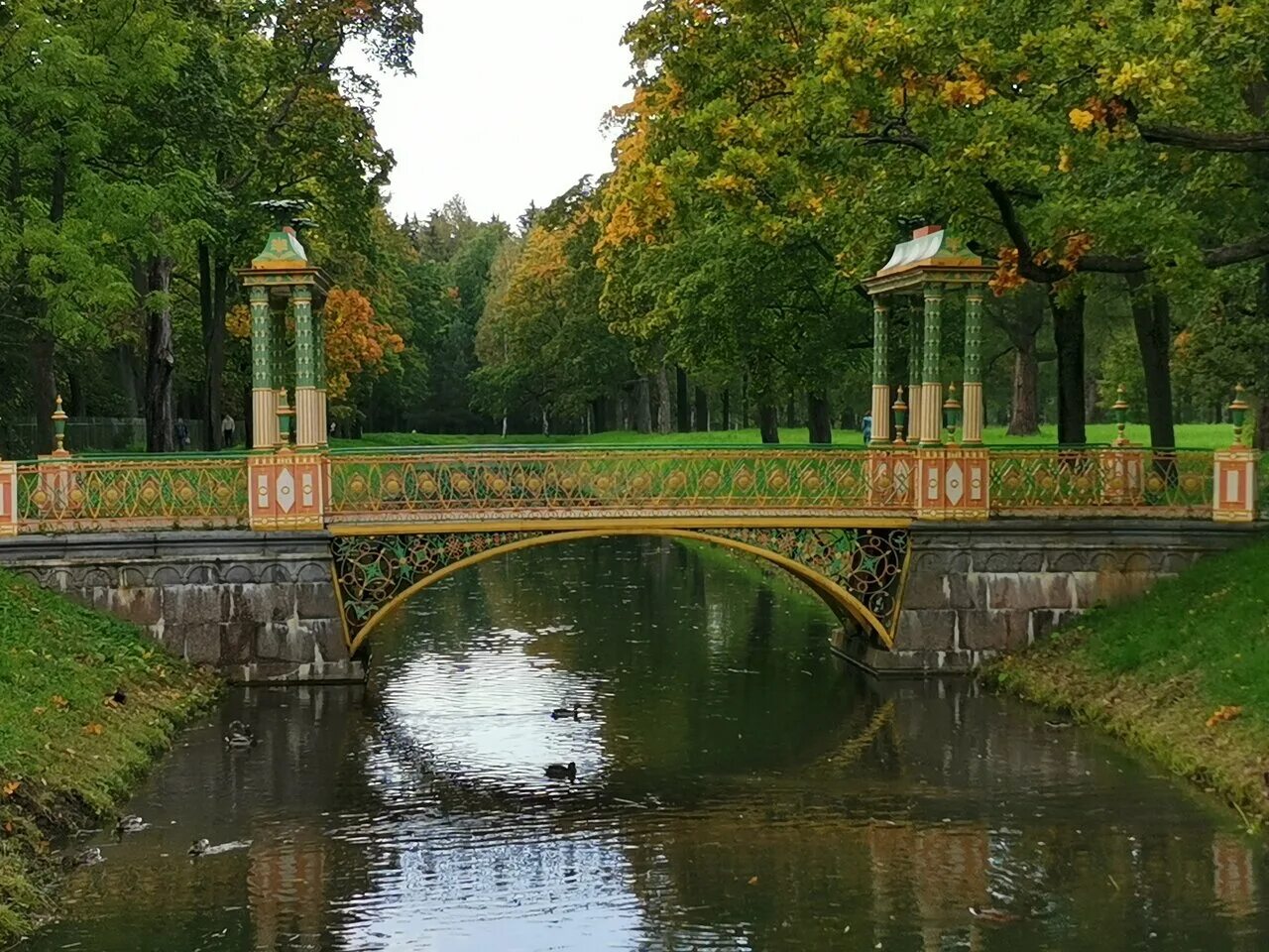 роща кенконс. сквер калинина ялта. улица садовая парк. красногорск парк скамейки. улица садовая парк.