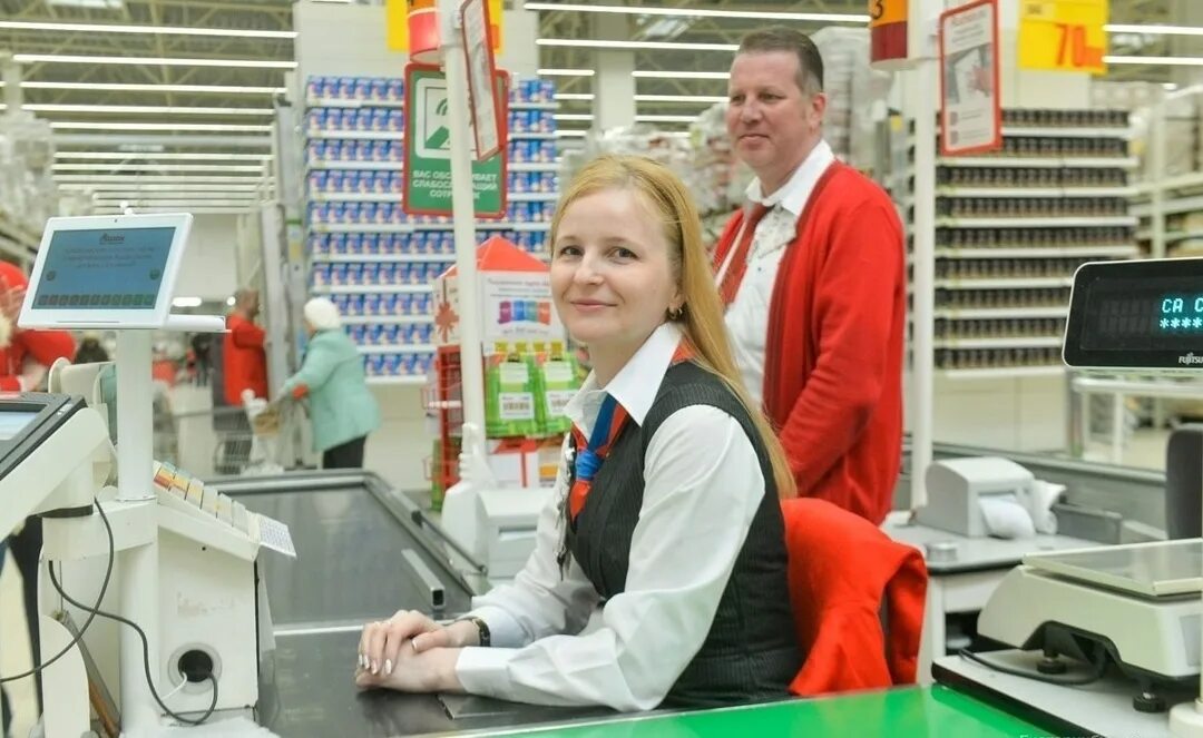 Продавец 11 года
