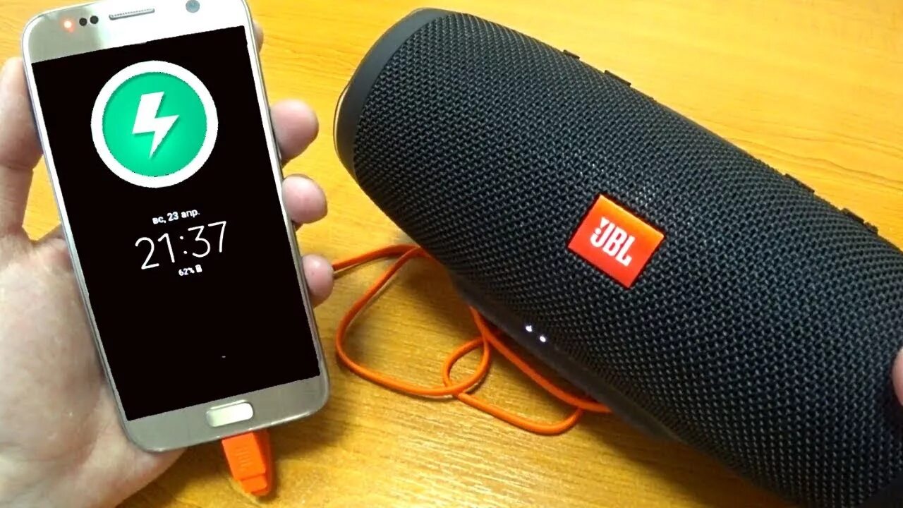 Авторизация колонки. JBL charge 4 разъём. JBL 350 колонка. Gt 113 колонка жбл. Колонка JBL по блютузу к телефону.