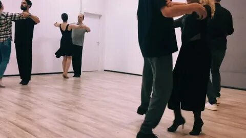 Уроки танцев для начинающих взрослых женщин