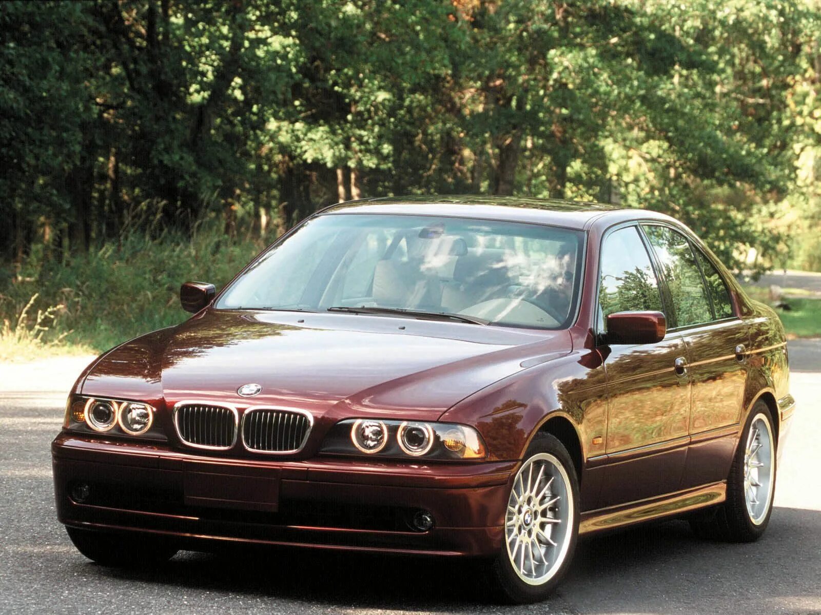 39 99 г. BMW 5 e39. BMW e39 2000. BMW 5 e39 2000. BMW 5 39.