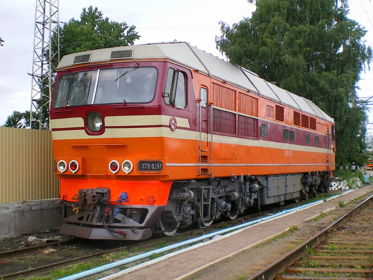 Тэп м. Пассажирский тепловоз тэп70. тепловоз тэп70 ссср. тэп70 0007. тэп70 тепловоз локомотивы.