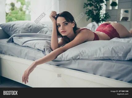 Lovely nymphets - noirot.net.ua.