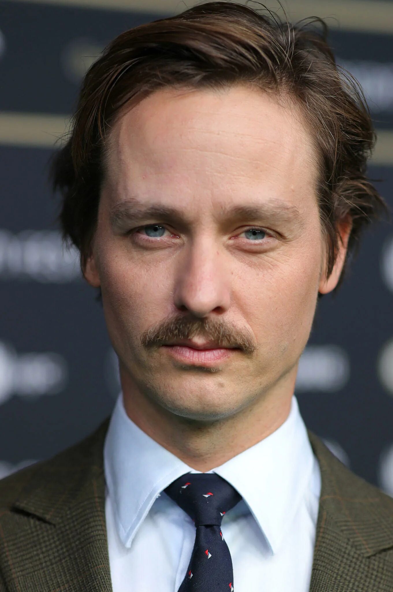 Том шиллинг. Tom schilling. том шиллинг 2025. том шиллинг 2025. том шиллинг фото.