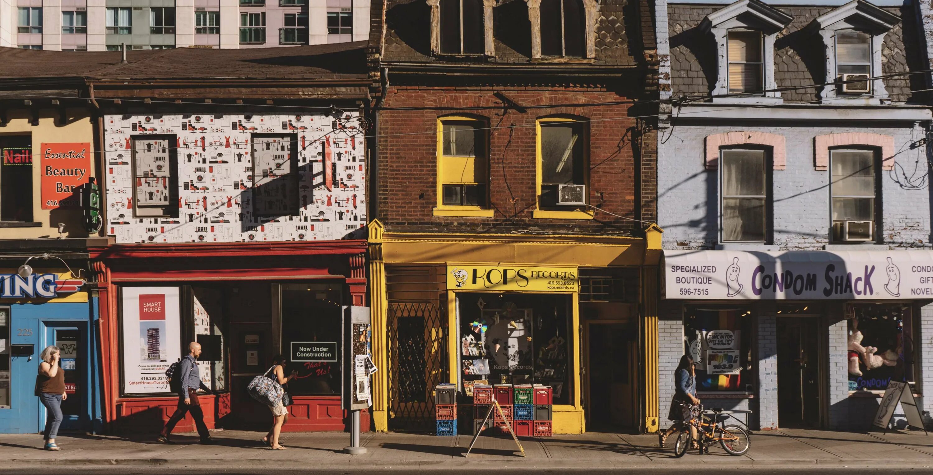 Streets windows