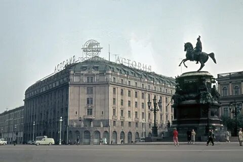 Памятник гостиницы
