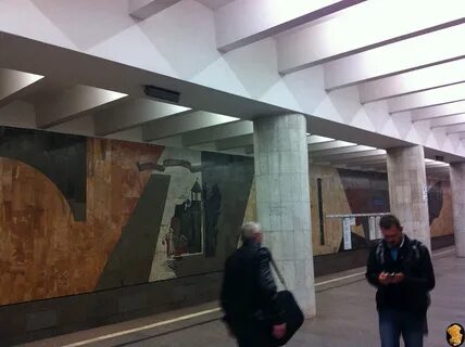 Метро нагатинская