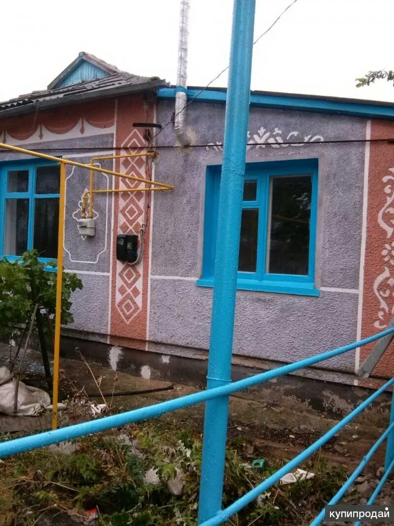Октябрьское крым. Дома в октябрьском красногвардейский. Дома в октябрьском красногвардейский. Дома в октябрьском красногвардейский. Пгт октябрьское крым.