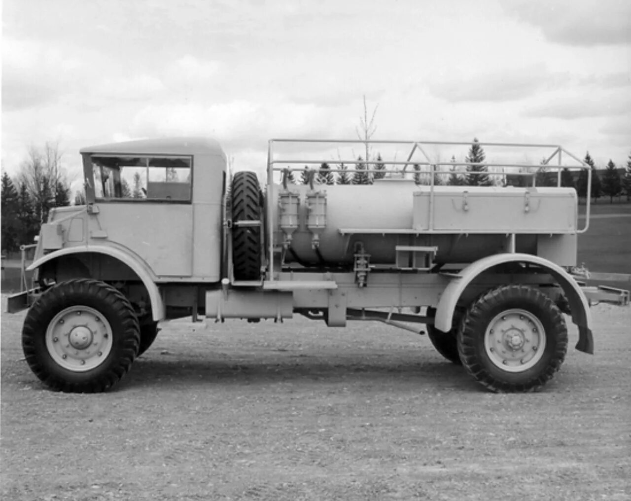 Cmp c. Chevrolet c60l cmp. cmp chevrolet c15a. ford f15 cmp 1940. chevrolet c60l engine.