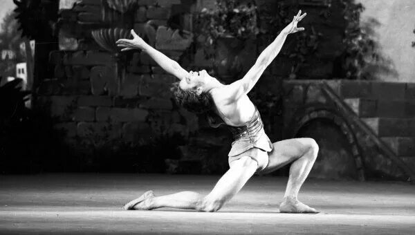 Артист балета бережной