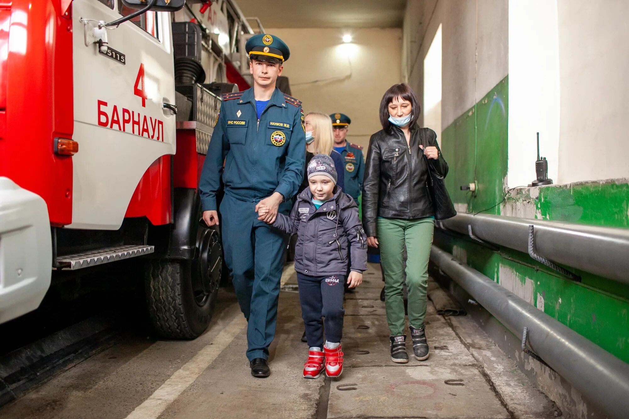 Россия 1 барнаул сегодня. Пожарная часть Барнаул. 7 Пожарная часть Барнаул. Другое-МЧС-детям. 809 Пожарное подразделение Барнаул.