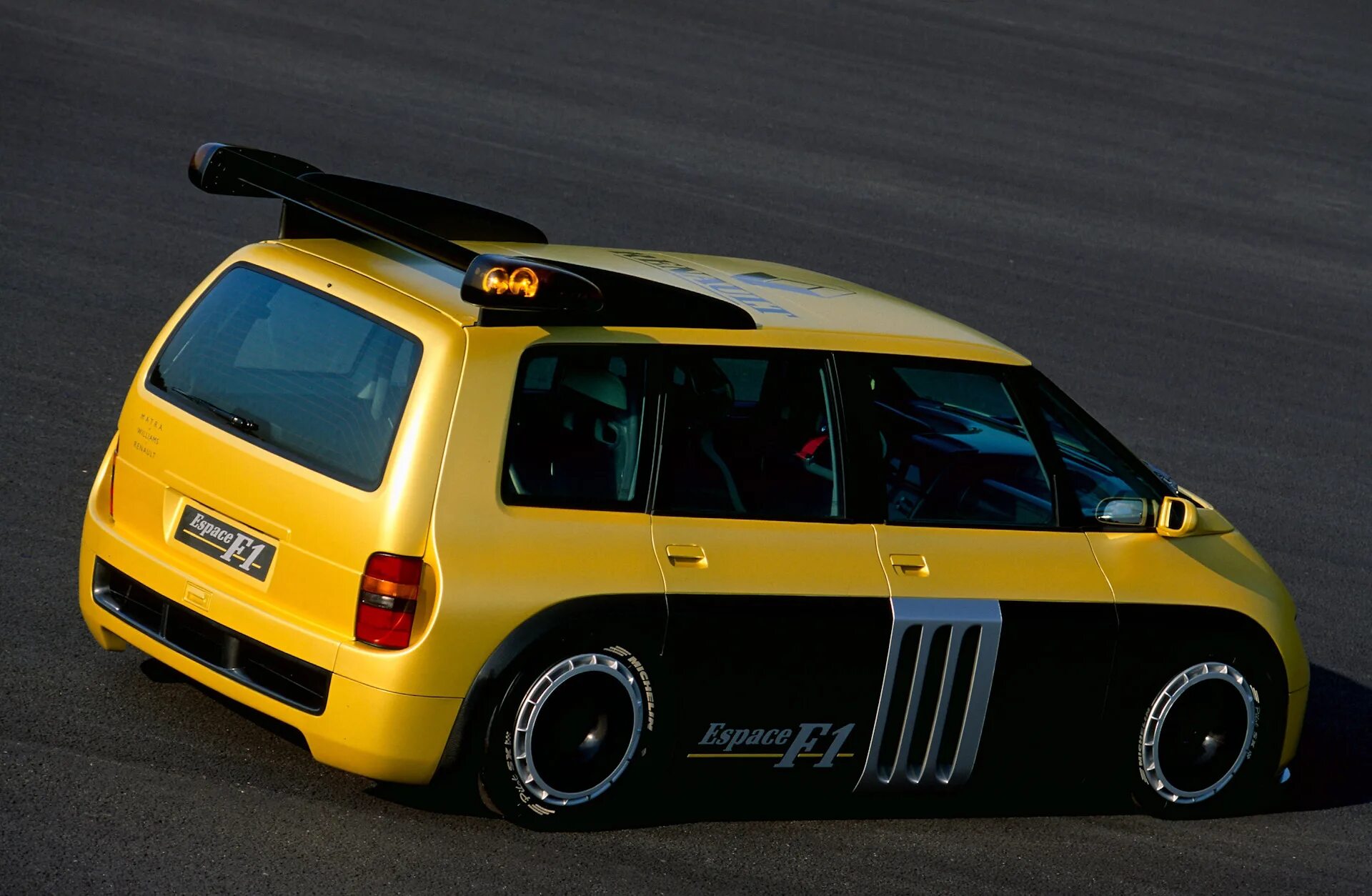 Renault f. Renault Espace f1. 1995 Renault Espace f1. Renault Espace f1 Concept. Renault Espace f1 1994.