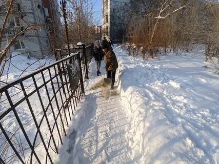 Опасность снега