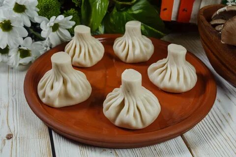 Хинкали ручной лепки