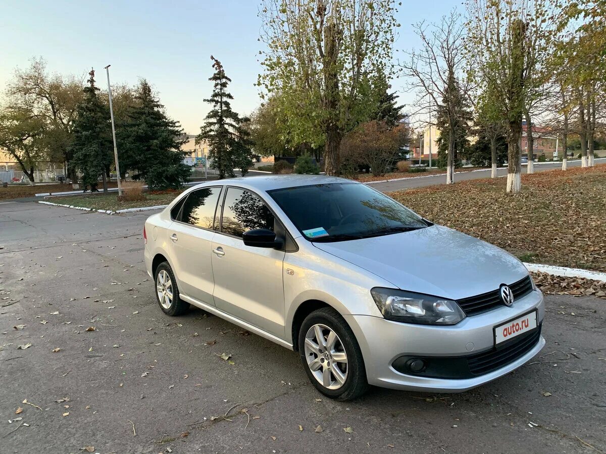 Фольксваген поло 2012 года купить. Volkswagen Polo sedan 2012. Поло 2012 седан 1.6. Volkswagen поло 2012. Фольксваген поло седан 2012 серебристый.