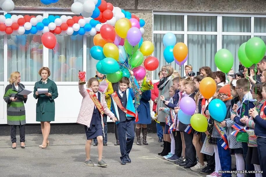 Прудей галина анатольевна. Гимназия 51 в мурманске. Прогимназия 51 мурманск. 24 гимназия мурманск. Прогимназия 40 мурманск.