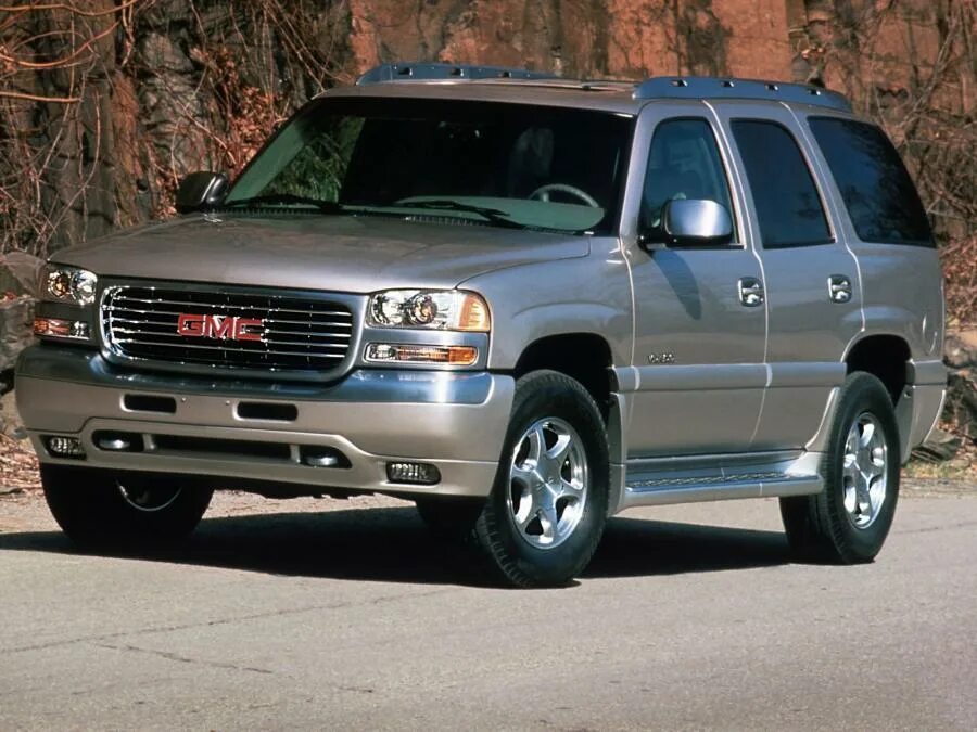 Внедорожники 2000 года. Джип GMC 2000. Машина GMC Yukon. GMC Юкон 2000. Джип GMC Юкон.