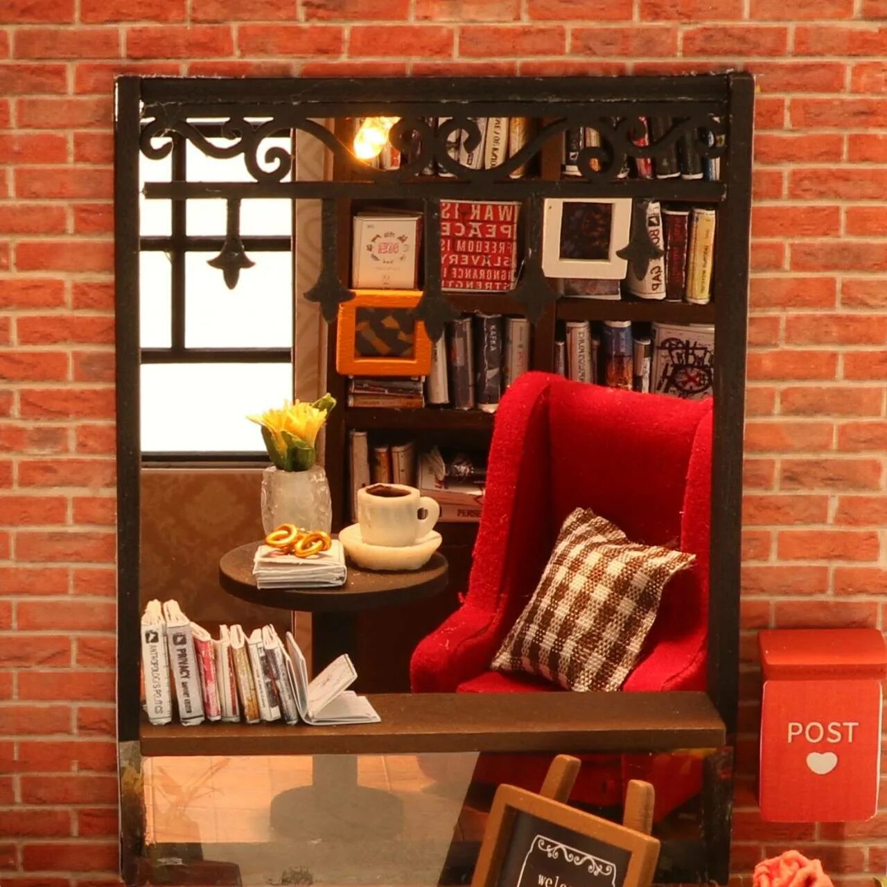 Сборная модель румбокс mini house. Румбокс книжный. Diy house книжный магазин. Румбокс книжная лавка сэма. Румбокс библиотека diy house.