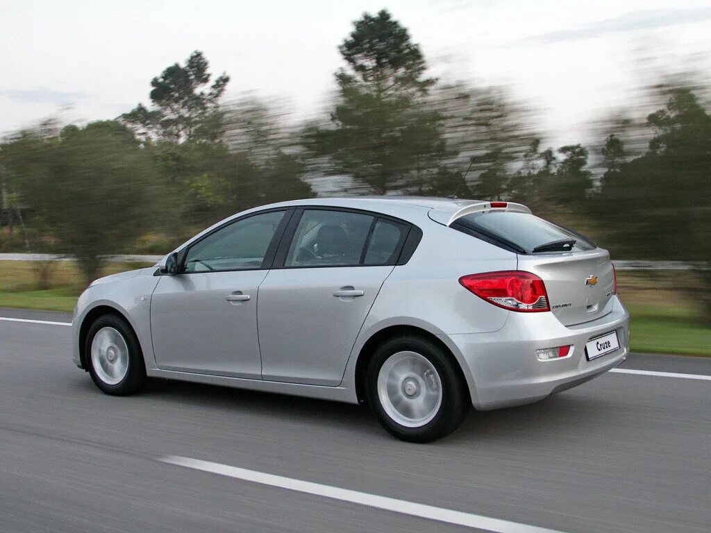 Chevrolet Cruze Hatchback 2012. Chevrolet Cruze 2012 хэтчбек. Шевроле Круз 2012 года хэтчбек. Шевроле Круз хэтчбек 2013. Шевроле хэтчбек 2014