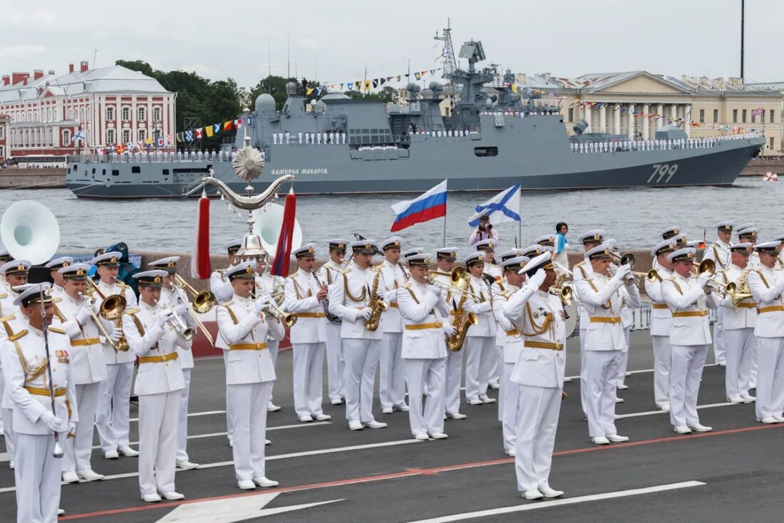 Парад флота. Парад ВМФ В Питере. Военно-морской парад в Санкт-Петербурге 2023. Репетиция парада ВМФ В Санкт-Петербурге 2023. Парад день ВМФ 2023 В Санкт Петербурге.