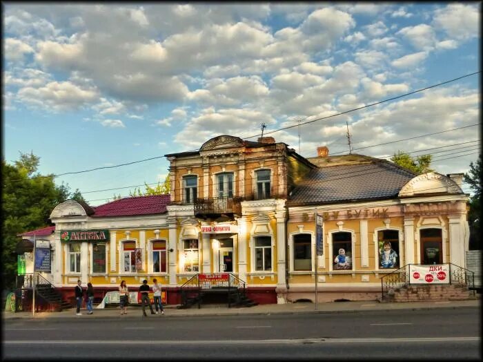 Улицы курска названные. Курск ул Дзержинского. Улица Дзержинского город Курск. Лермонтовская улица Курск. Курск ул Дзержинского здания.