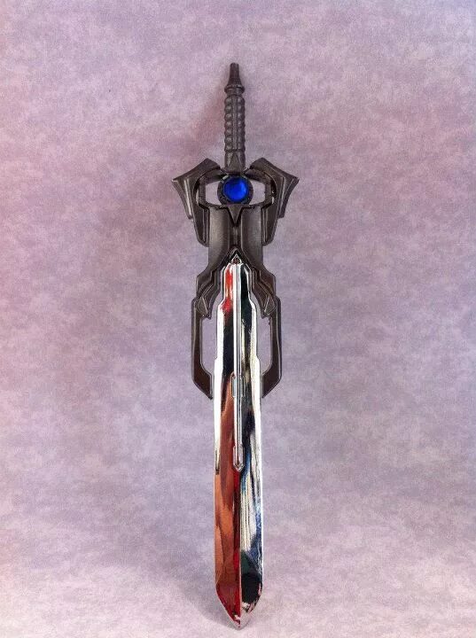 Transformers prime optimus prime figure. Энергоновый оптимус прайм. Звёздный меч оптимуса прайма. Трансформеры прайм меч оптимуса. Звёздный меч трансформеры прайм.