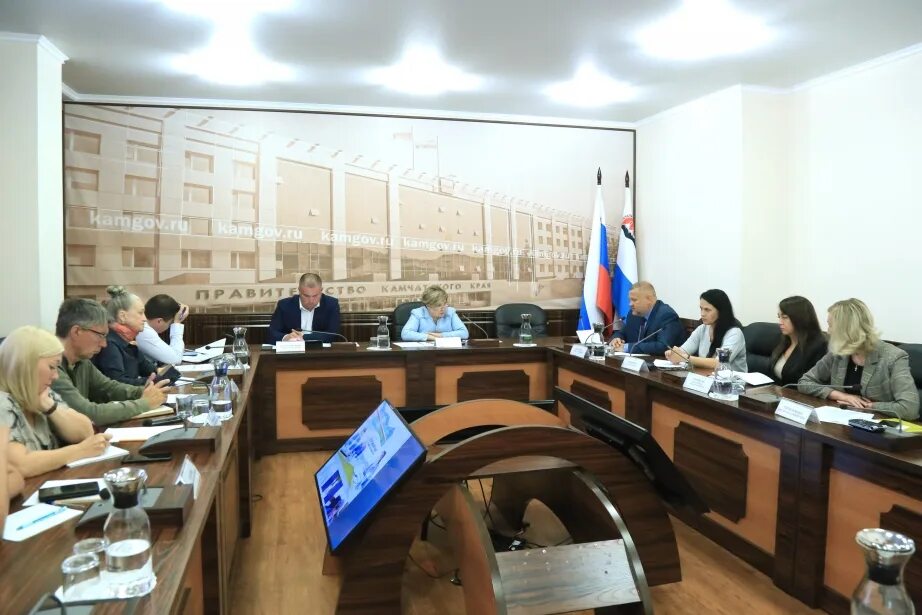Фото министра здравоохранения петропавловске-камчатском крае. На камчатке стартовал всероссийский чемпионат по серфингу. Солодов камчатка. Руководитель кгку цод на камчатке. Ностерс балтийский солод.