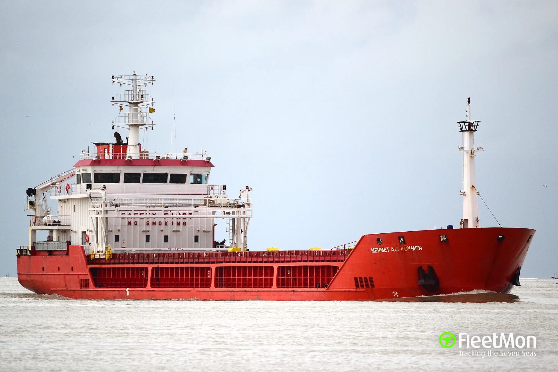 Cargo vessel