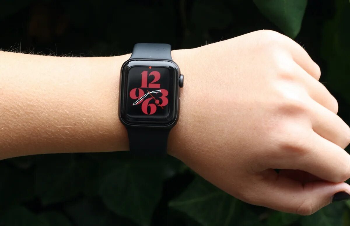 Часы Аппле вотч 7. Apple watch Series 7 41mm. Эппл вотч se 45. Apple watch se 41 mm. Часы 8 se